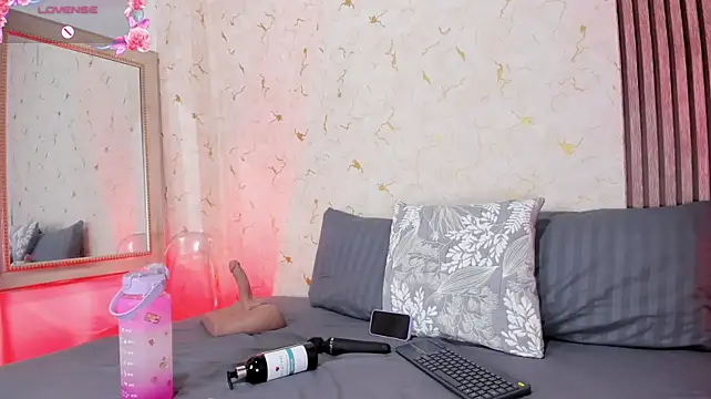 JimenaWhite - Plug + Spank ass hard