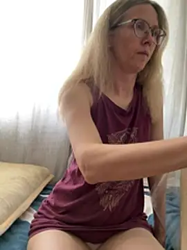 MollyStory - Masturbate