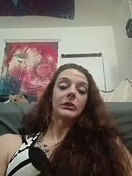 Dangereyez0010 - take off shirt bra only