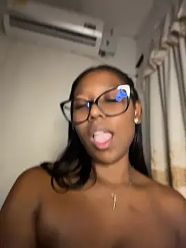 Chell_iivy - Pussy spank