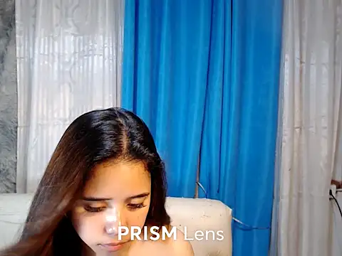 Pnay_offlimit - NAKED AND PLAY PUSSY