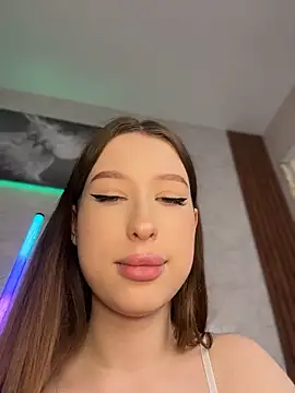 BambiXO - DOUBLE SQUIRT ON UR FACE + LT 4m toy
