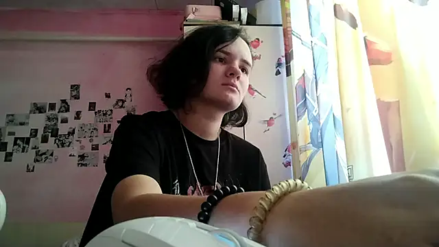 KieraTerlecki - Suck your finger