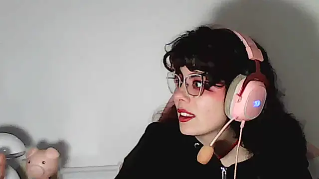 Owly_bloom - just chatting