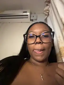 Chell_iivy - Pussy spank