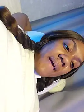 Eva_Nahomi - Sexy little dance for you 💃🔥