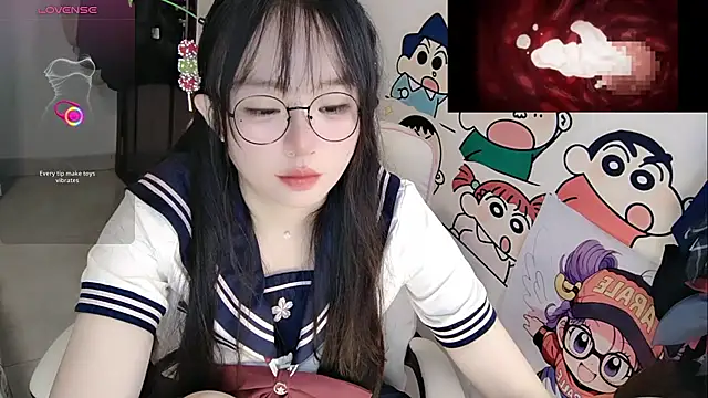 Angela-AMY - 别轻易上我的心，里面可是住的你哦 脱一件吧