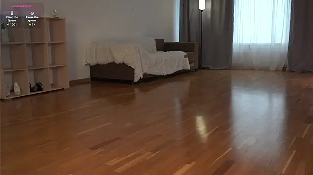 NickieMcgrotha - twist my nipples