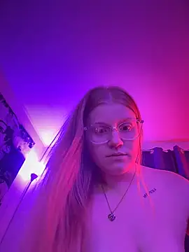 Aidowned - FULL PUSSY BLAST BY HER