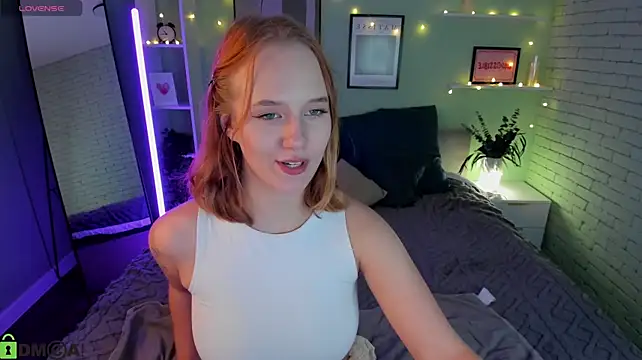 Casey_Sweeet - Suck finger sexy