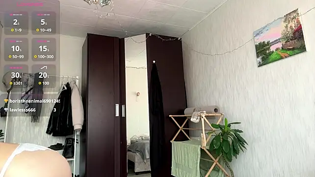 Sara_Bloservety - Beautiful morning dance by the mirror