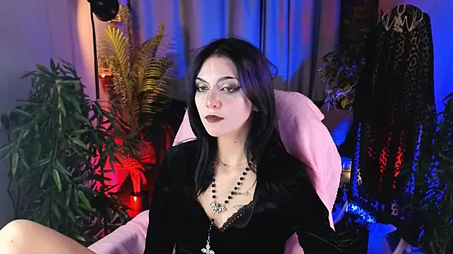 LorenLoiss - cover my feetwith fake cum