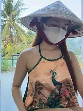 My_Melodyy - Make me pussy cum in public garden 🪴 😈