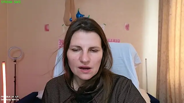 Mirabelle_Velvet