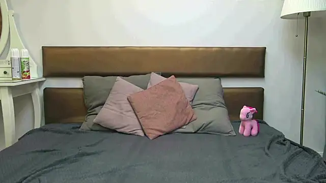 MissYvie - Hard Anal or fontain squirt