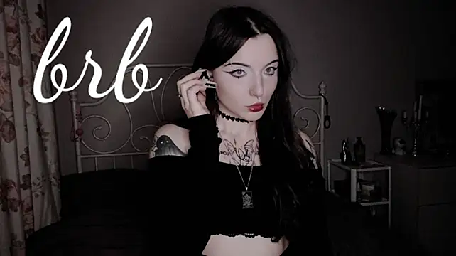 Marceline13 - suck dildo without bra for 2min hehe <3
