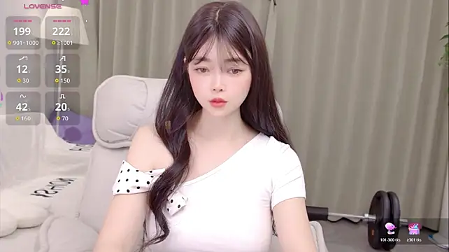 Uikyy1 - 如果老了只剩回忆 我希望是两个亿