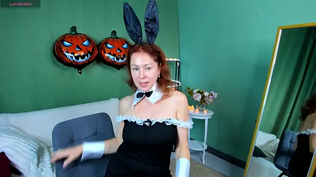 LeticiaRomano - ou get turned on by my teasing