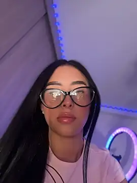 Kymberly_18 - control domi x 10 mn 🥵🥵