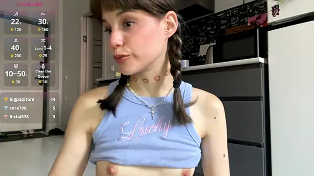 Lili_pup - drool on tits