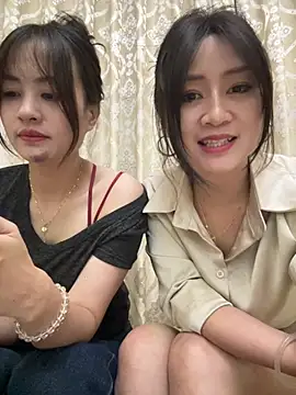 Huihui_520 - 我的下巴撞到了 哥哥们心疼宝宝
