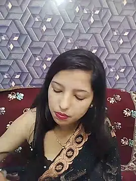 Queen_Rosyy