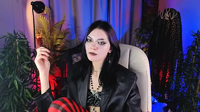 LorenLoiss - cover my feetwith fake cum