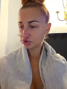 Kylie_blck - FuckDildo+1Surprise Video
