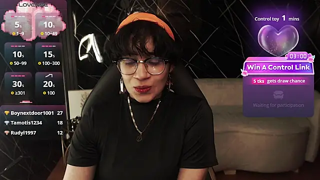 Lili_Gomez_ - PINCH MY NIPPLES