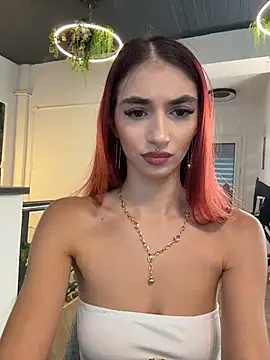 VixenRosse - Bend over and bounce ass in leggings 🍑