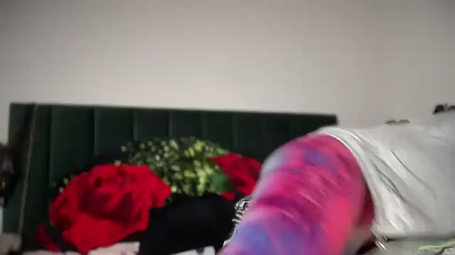 Cum2Charm - get naked 👀