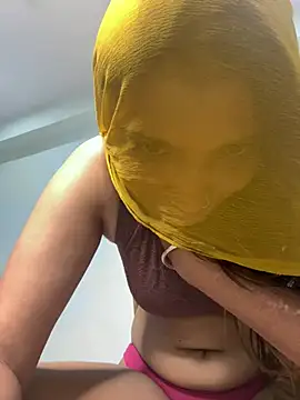 Miss_kanika76 - Buy new leptop