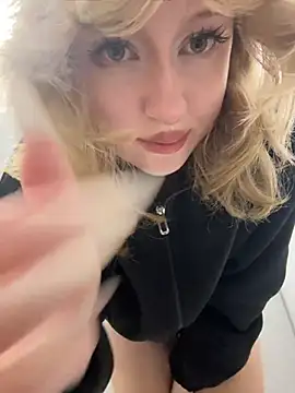RonnieKiss - Masturbation pussy 🔥