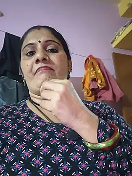 Karishma_bhabi02 - My modal saport please 💔💔💔💔💔
