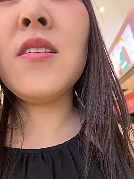 Doreennn - 现场脱掉吊带裙