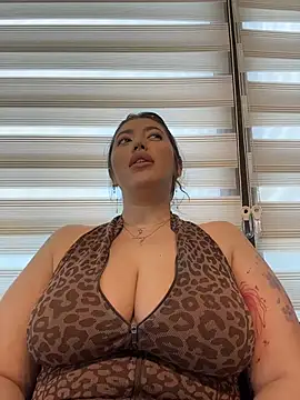 CleoLangley - 💋 Kiss Me With Your Tips