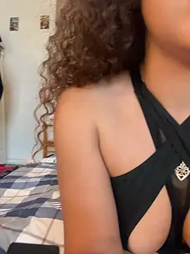 Rati_Curly - Try a new bikini