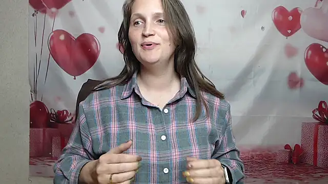 LoraParker - Make me happy.