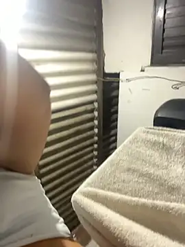 Antonella_Whitmore - flash tits
