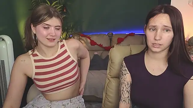 HotCaramellsTV - MASSAGE TITS +:gift:4LT