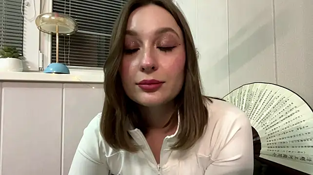 SarahHazelrigg - smoke a cigarette