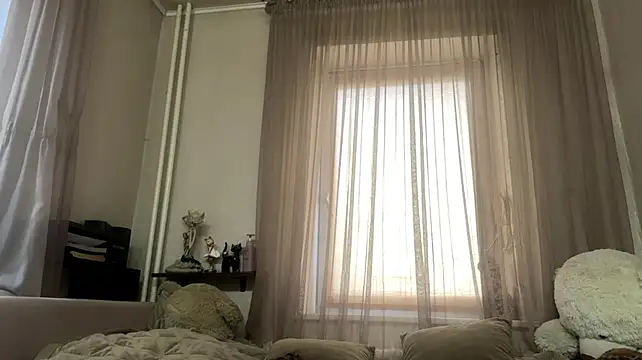 FloriaMinteer - finger in my asshole..