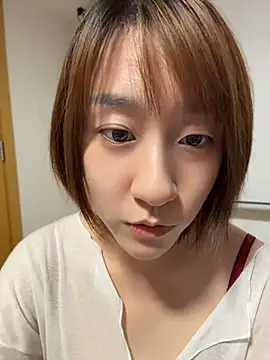 Judi-a - 买套装