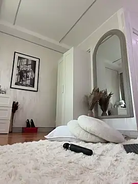 Ilariea_girl - perfect orgasm and squirt