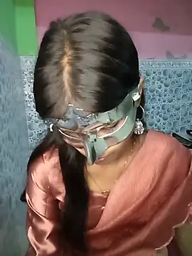 DESI_Love - Saree open