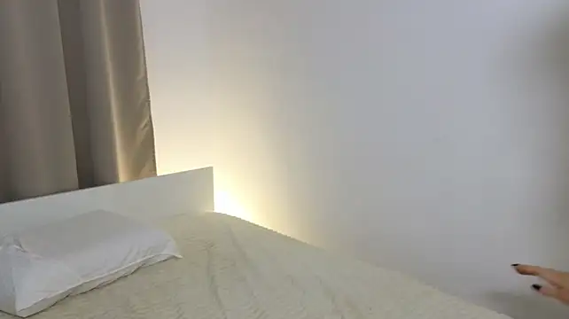 Milky_waybaby - squeeze boobies soft