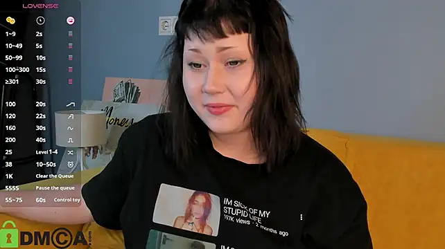 Roxy_Moor - LICK YOUR FINGER