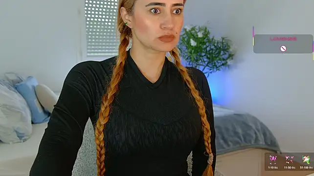 Pennyyy_ - naked and cum