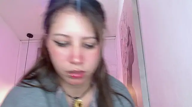 Zooey_ - spank my butt 5 times 🍑😈