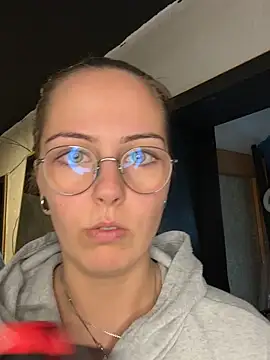 MaryPeach666 - Boobs Out 5min + LT Squirt Video 💦